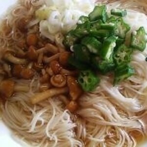 あっさり♪なめこオクラ麺